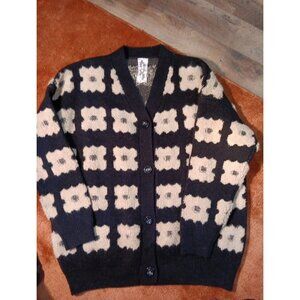 Sadie & Sage  Oversized Chunkyknit Oversized 3D Floral‎ Women's Sweater Cardigan